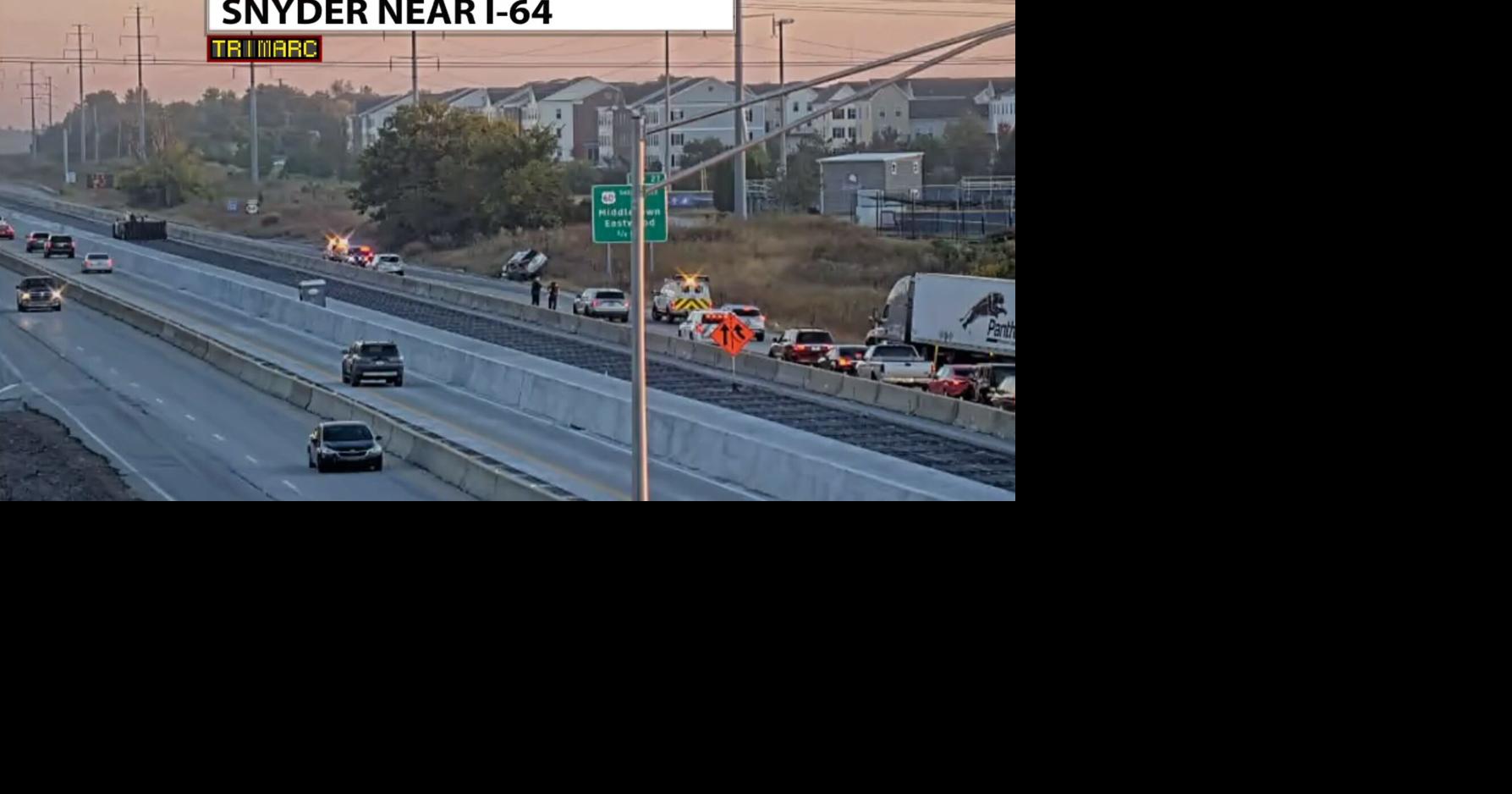 2 people hospitalized after serious crash on Gene Snyder near I64