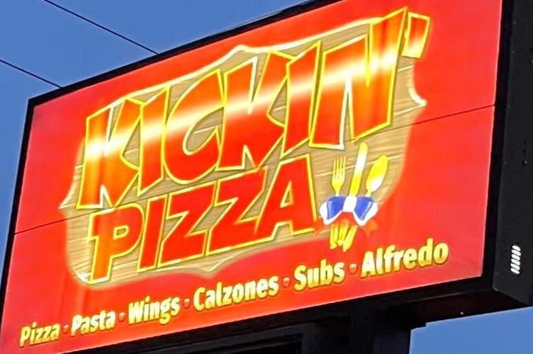 Kickin' Pizza sign in Radcliff, Kentucky