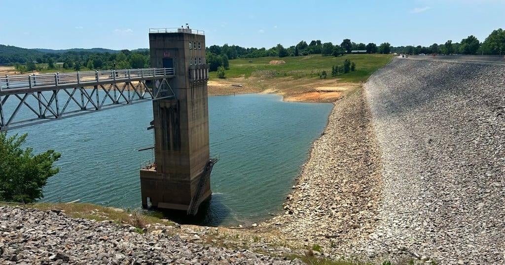 Drought causes water levels of Rough River Lake to drop 16 feet below normal May 18, 2026 May 18, 2026 Updated 1 min ago
