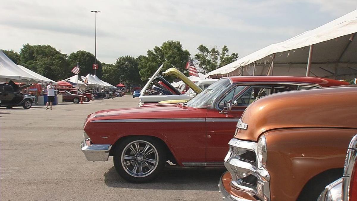 Street Rod Nationals begins in Louisville, the city's first major event