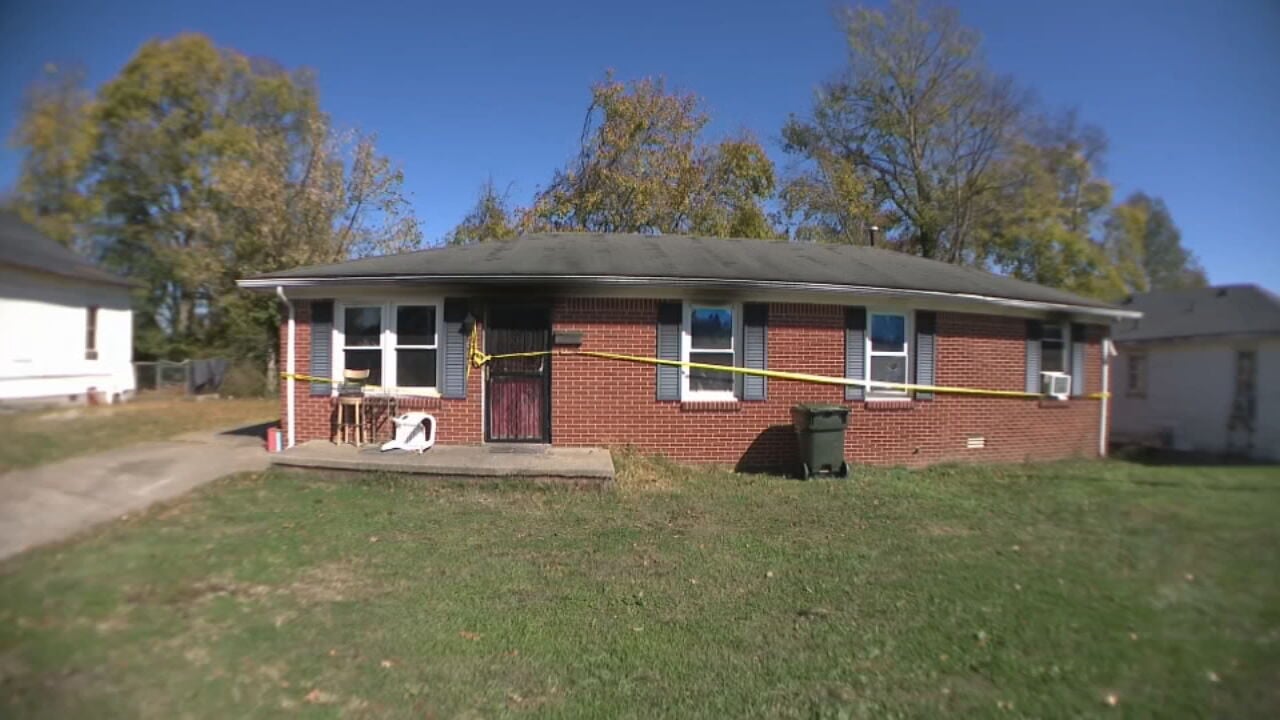 Hopkinsville Police Chief Saves Woman From Burning Home, Arson ...