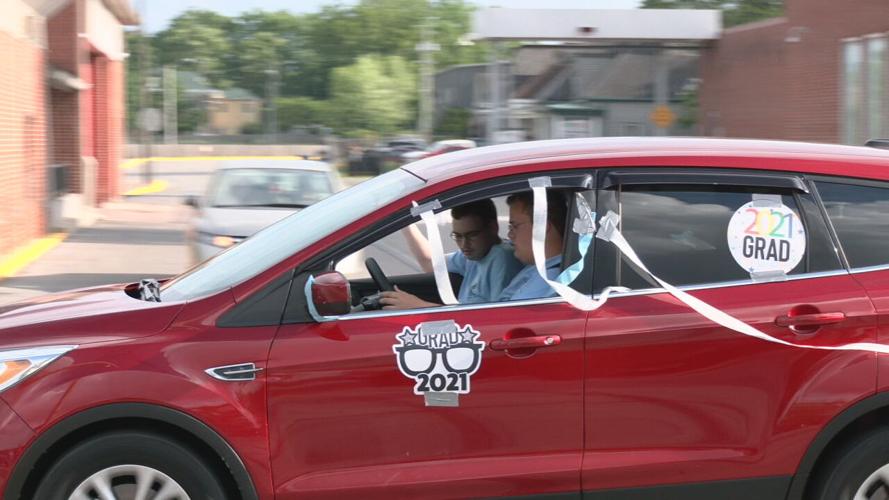 Shelby Co. Seniors Parade 191043_frame_19230.jpeg