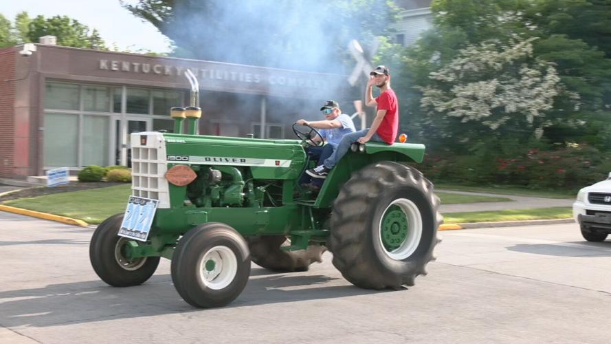 Shelby Co. Seniors Parade 191043_frame_18802.jpeg
