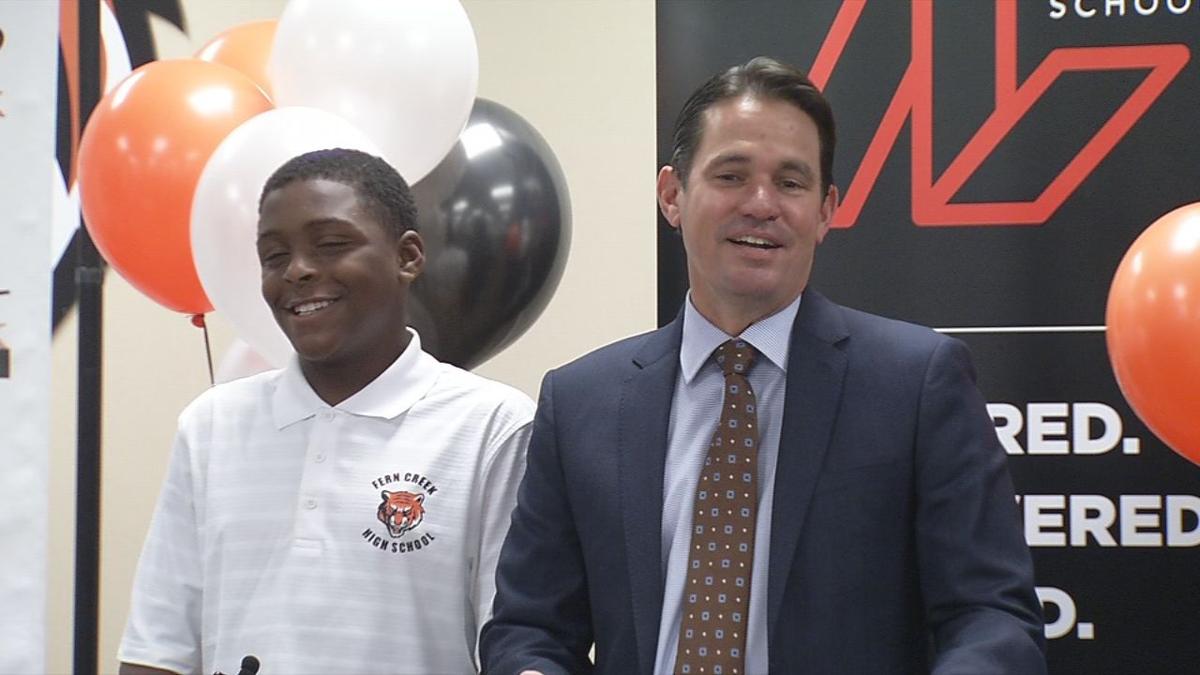 Fern Creek High School Becomes 15th Academies Of Louisville School News Wdrb Com