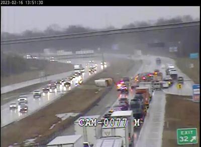 265 NB NEAR WESTPORT ROAD - BUS OVERTURNED 2-16-2023.jpg
