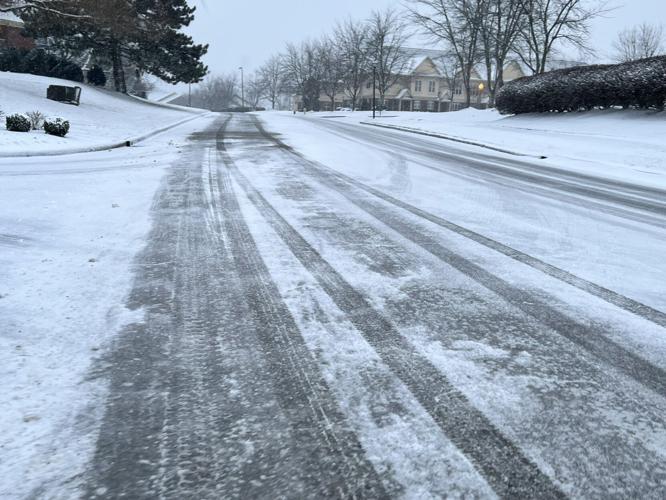 Snow in Louisville 1-28-22