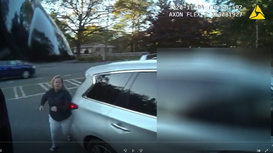 Georgia mom flags down officer