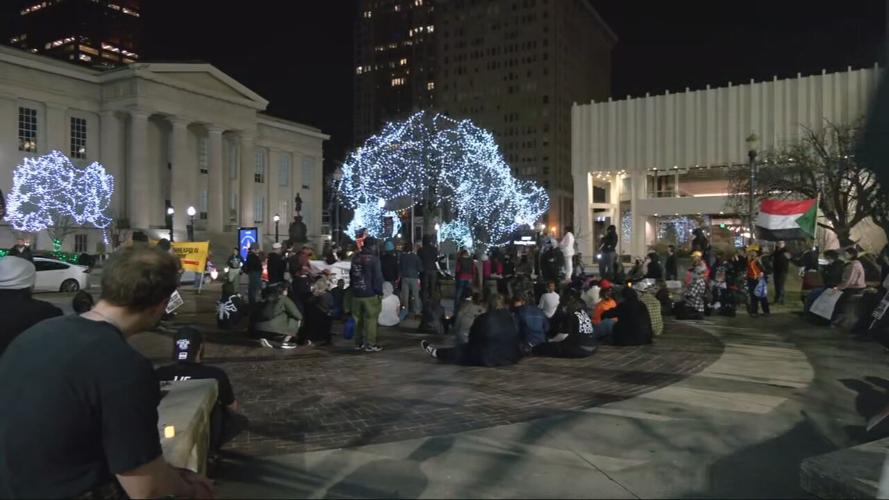 Downtown Louisville ICE fatal shooting protest 1-8-26