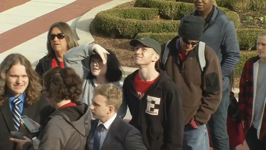 Teachers in Frankfort to protest legislation during 'sick out' 3-12-19