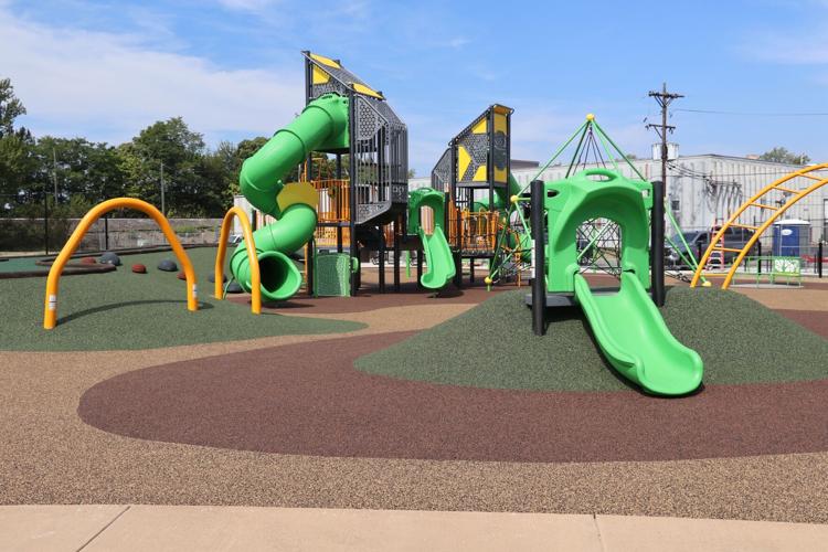 New Walnut Street Park - 4th pic.jpg