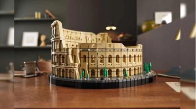 Lego Colosseum 11-14-20.JPG