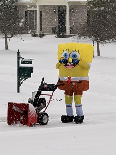 Spongebob shoveling snow in Mt. Washington, Ky - 1.25.26
