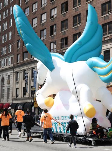 Pegasus blimp passes Brown Hotel.JPG