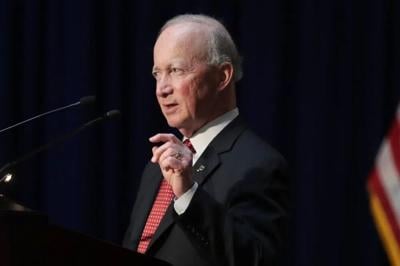 MITCH DANIELS - AP 2019.jpg