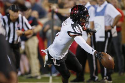 Tutu Atwell reaches for the end zone