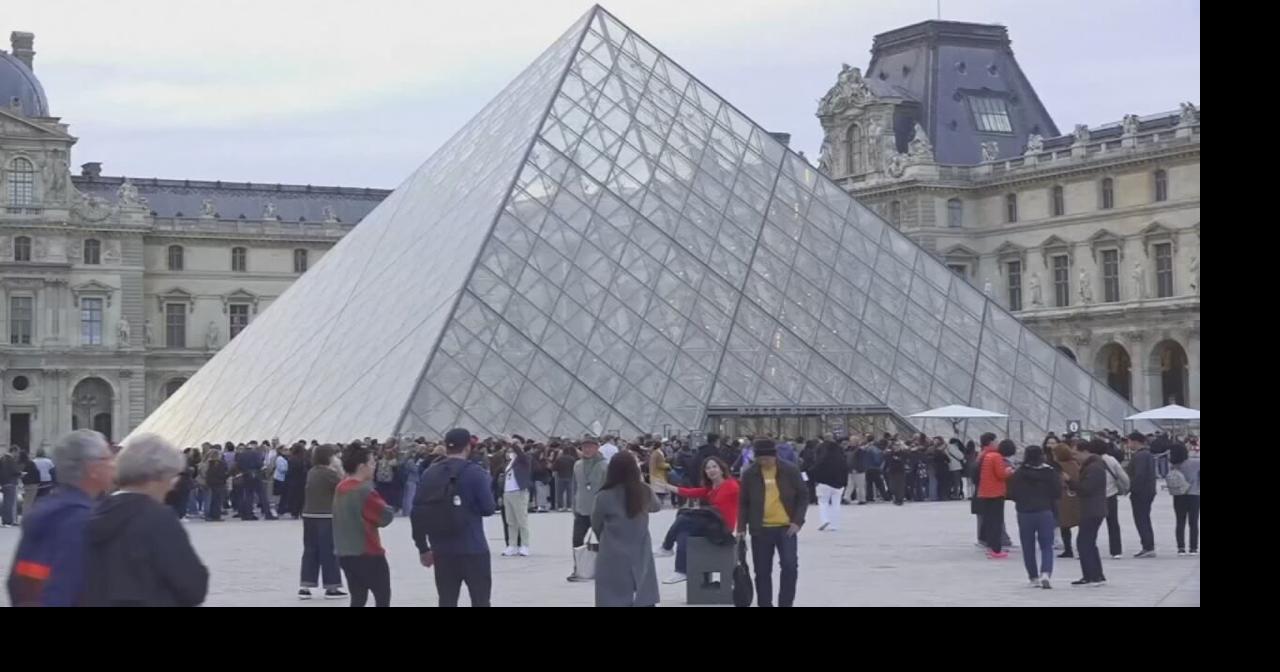 Louvre Museum