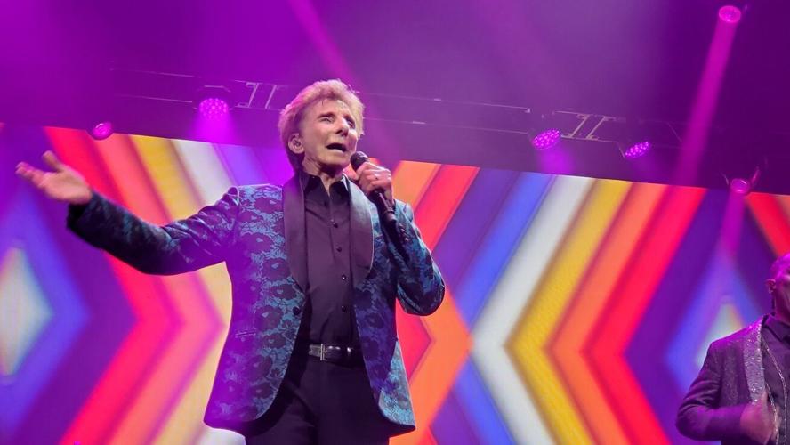 Barry Manilow performs at the KFC Yum! Center - 8.21.23