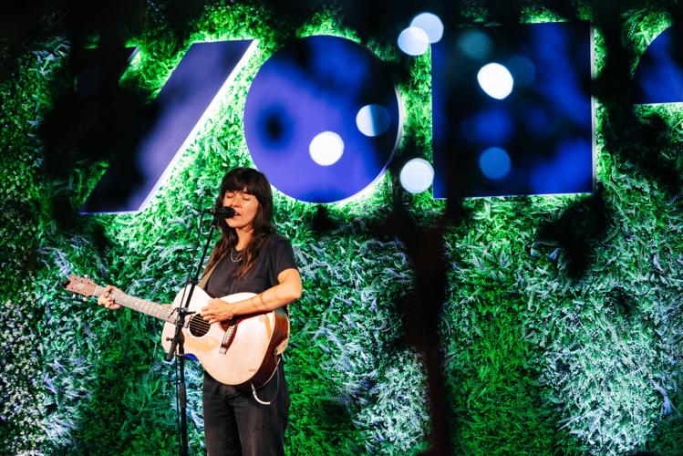2022-0916-Courtney Barnett Rocks Room-Nathan Zucker.jpg