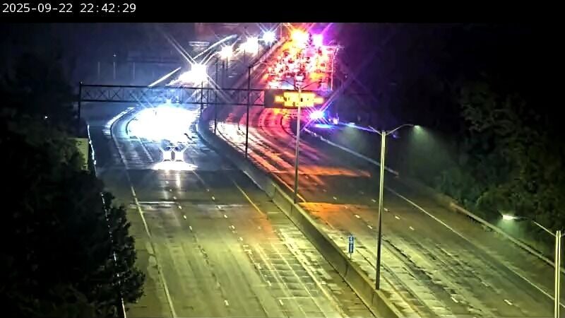 I-264 EAST CRASH.jpg