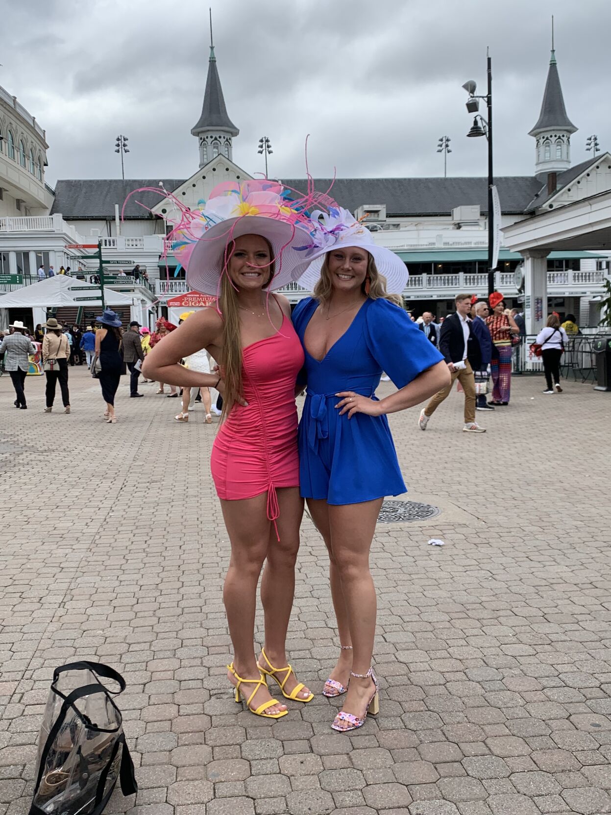 Kentucky Derby Fans