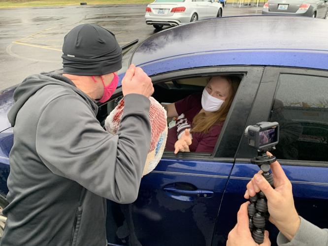 JAMON BROWN'S THANKSGIVING TURKEY GIVEAWAY 11-21-2020  (4).jpg