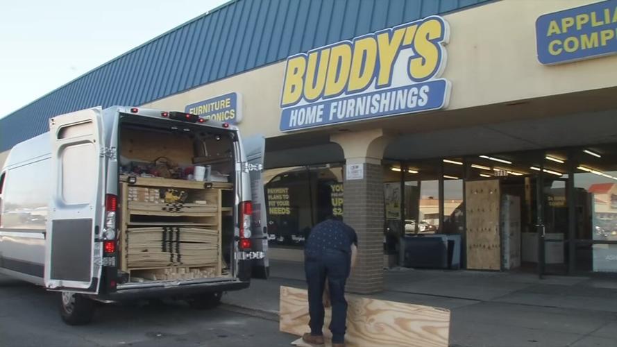 Louisville Looting - Buddy's