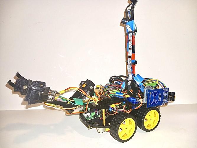 Vera 3 robot.jpg