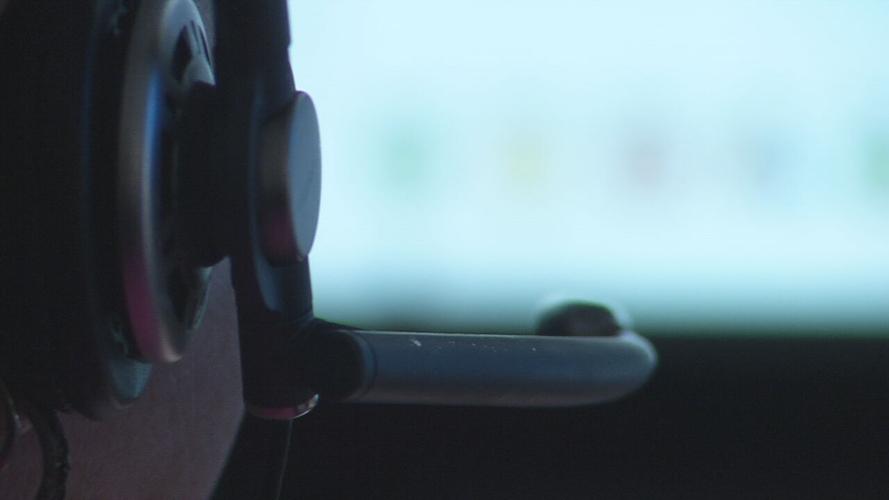 911 dispatcher
