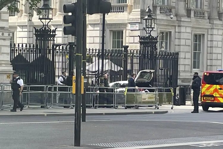Downing Street car crash
