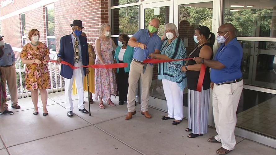 MAPLE LEAF STEM ACADEMY RIBBON CUTTING.jpeg