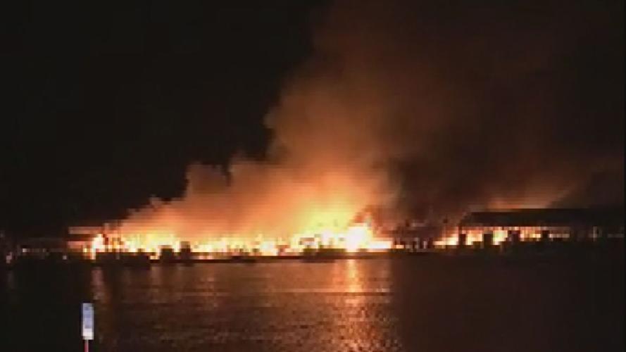 Lake Cumberland Marina Fire Wide Shot