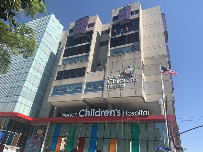 NORTON CHILDRENS HOSPITAL - SUPERHERO WINDOW WASHERS 4-19-2021 (7).jpg