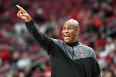 Louisville head coach Kenny Payne.jpeg