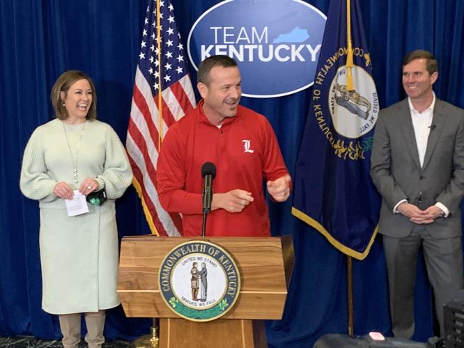 NIL SIGNING - FRANKFORT - 3-8-2022 (3).jfif