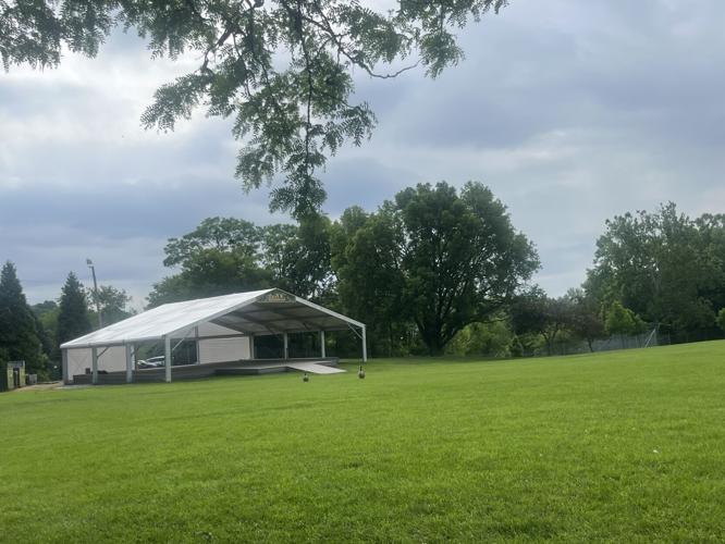 LOUISVILLE ZOO -  NEW STAGE  5-22-2024 (2).jpg