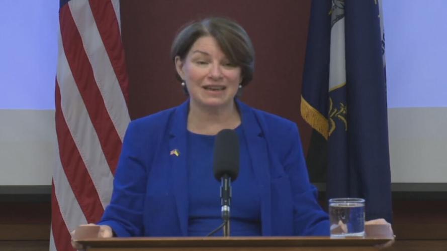 MCCONNELL_KLOBUCHAR AT UOFL