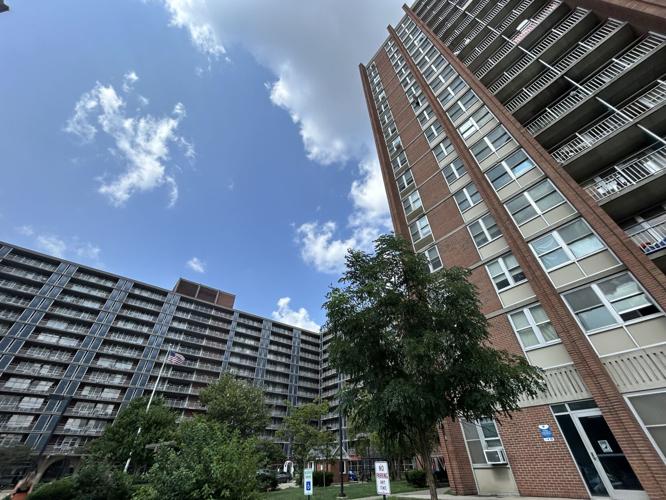 DOSKER MANOR (2).jpg