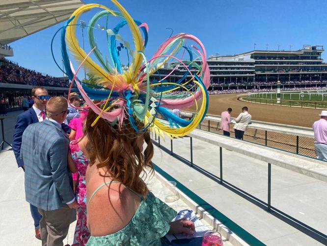 OAKS - FASHIONS 5-5-2023 1.JPG