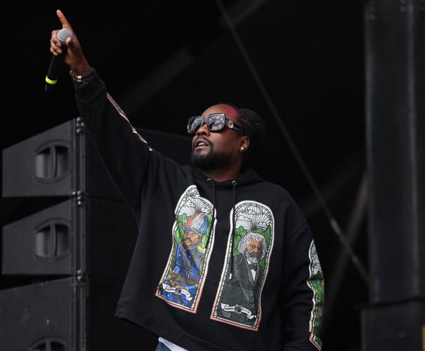Wale performs at Forecastle 2022.JPG
