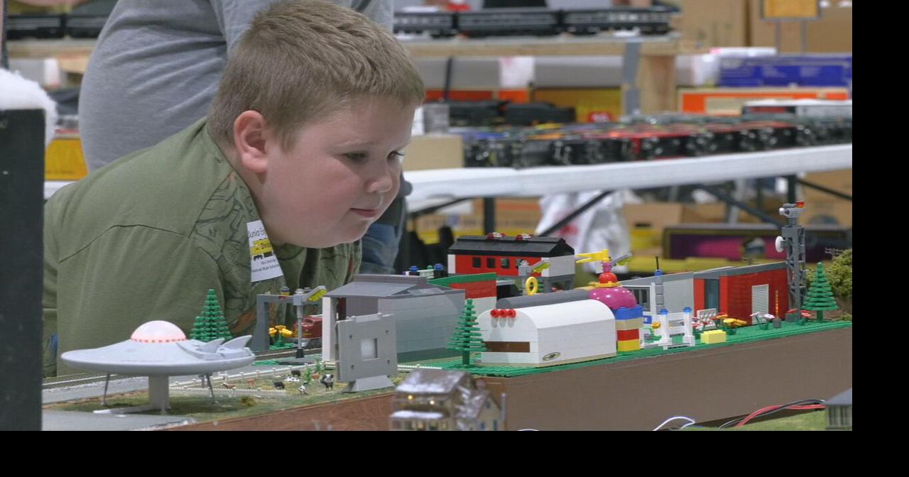 Largest train show in Kentucky draws model railroad enthusiasts to Louisville