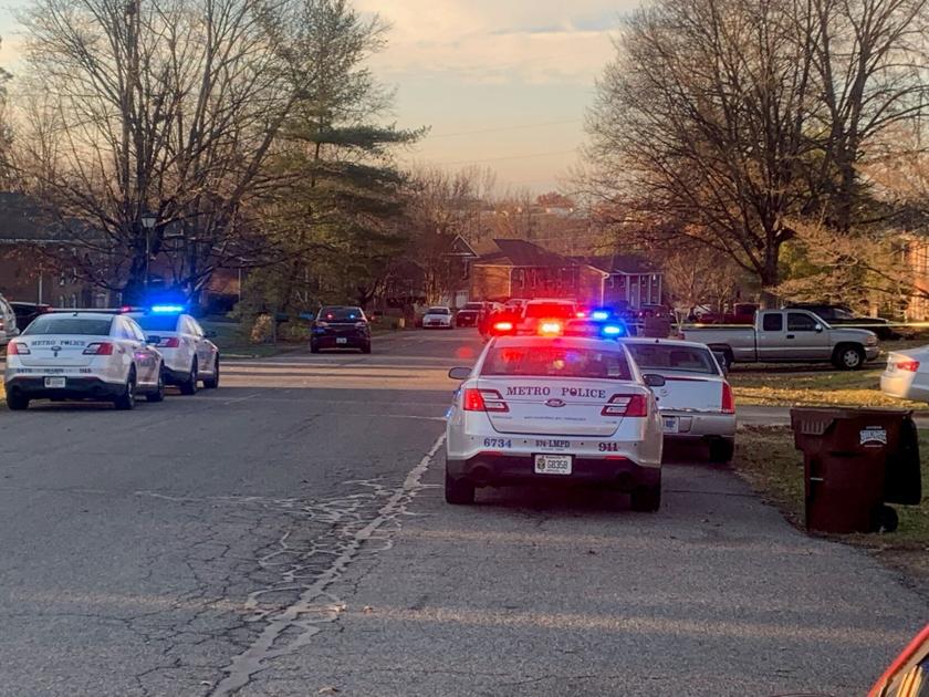 Police investigate the shooting death of a man and a woman in the driveway of a house in East Louisville  News