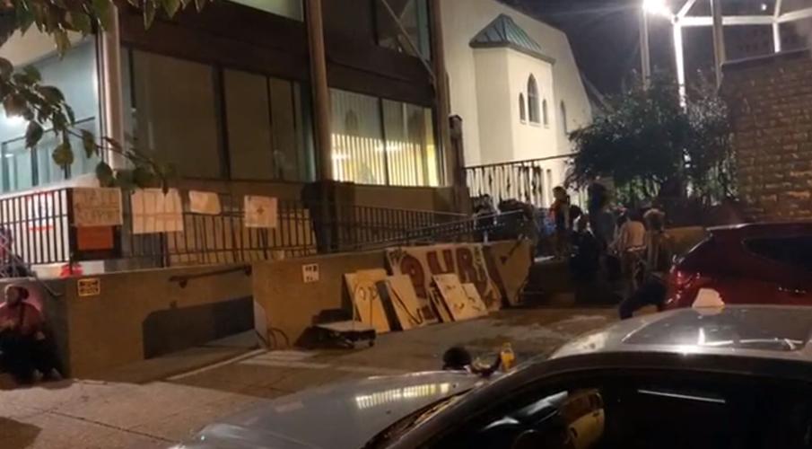 Protesters at First Unitarian 9-27-20.JPG