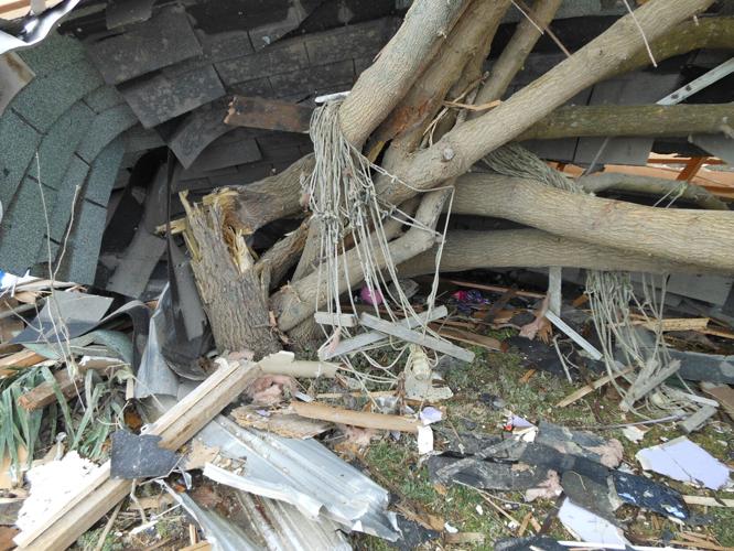 HENRYVILLE TORNADO DAMAGE MARCH 2012 (35).JPG