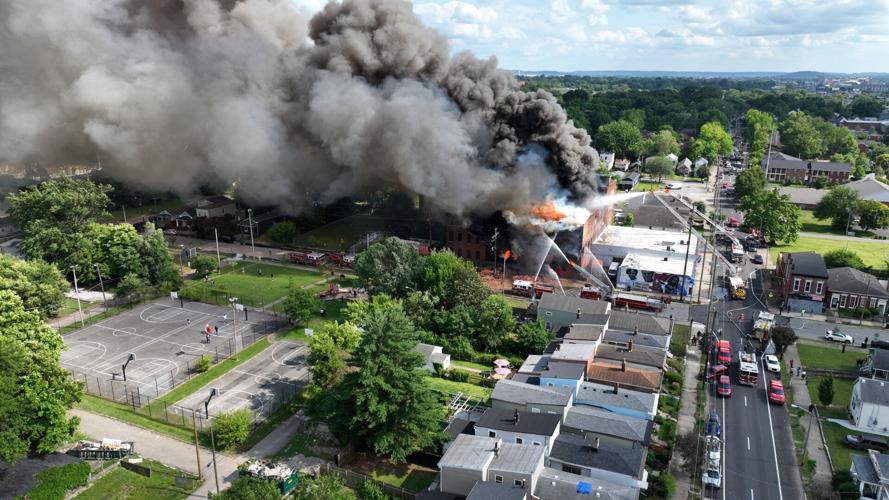 SMOKETOWN WAREHOUSE FIRE (2).JPG