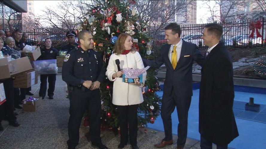 JUDE JINGLE TREE SURPRISE 12-19-18 (5).jpg