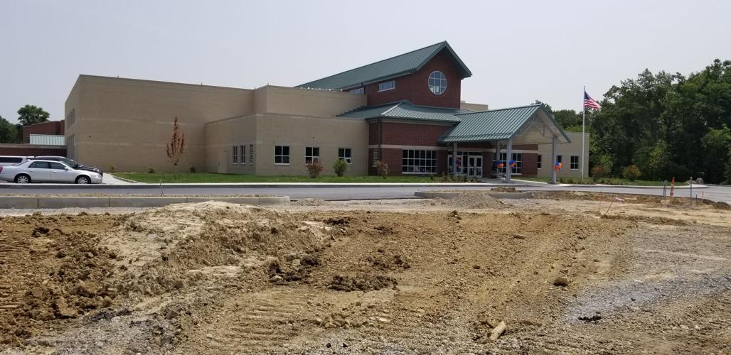 SLATE RUN RIBBON CUTTING 6-4-19 2.jpg