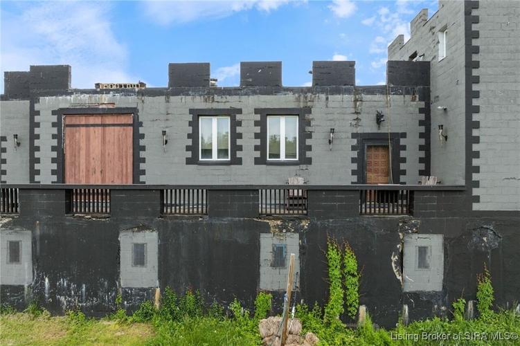 Charlestown Castle11