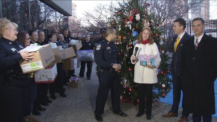 JUDE JINGLE TREE SURPRISE 12-19-18 (6).jpg