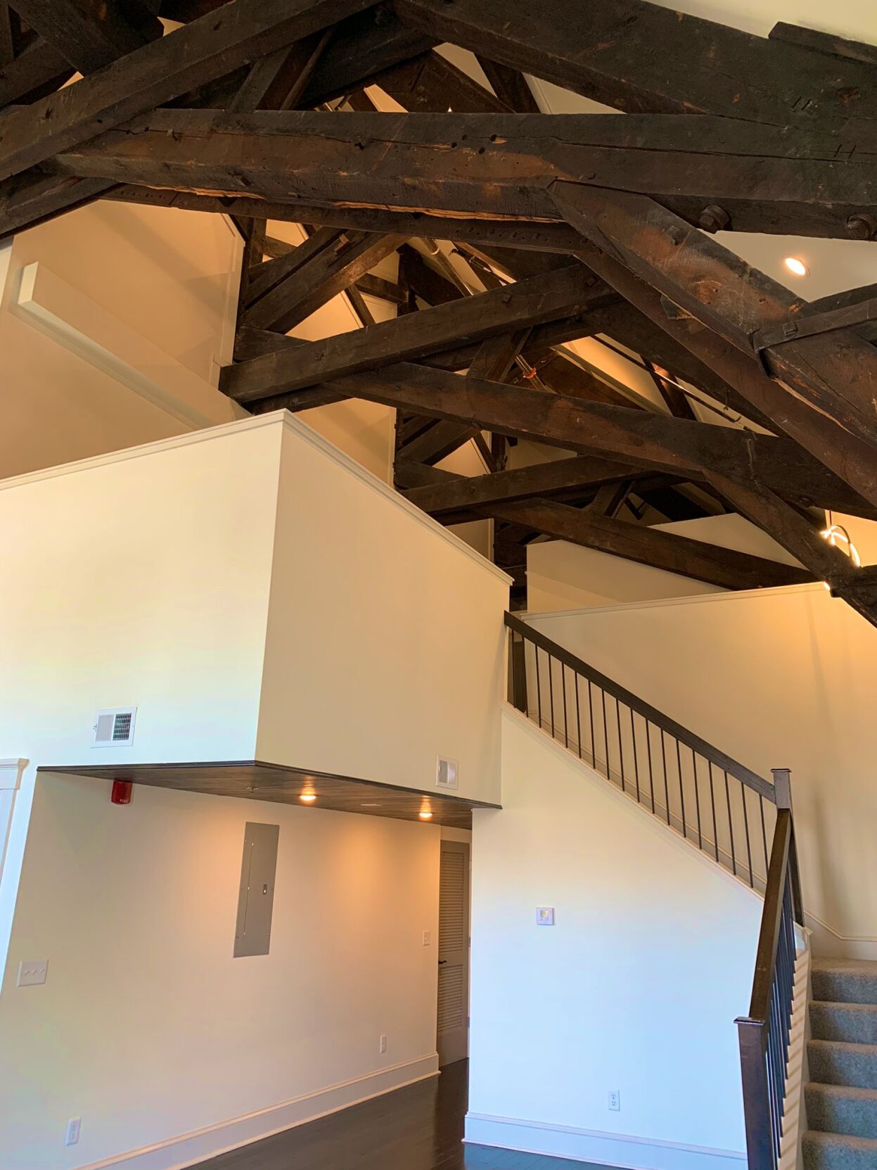 Maven lofts