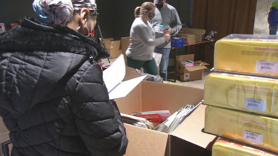 Volunteers work on 'Bless the Block' initiative